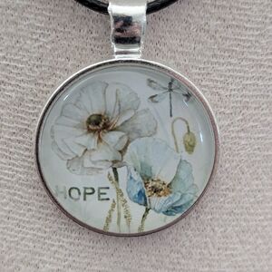 Floral Pendant Necklace with Hope Inscription